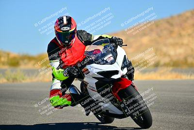 media/Oct-12-2024-TrackXperience (Sat) [[9a0d9c6d32]]/Level 2/Session 1 (Bowl Exit)/